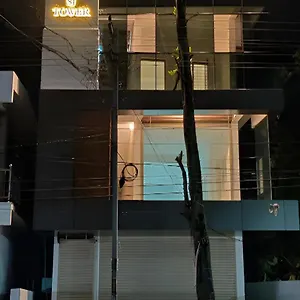 Apartment Spacious 2bhk Near Airport 