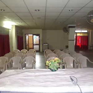 Hotel Amma Residency **
